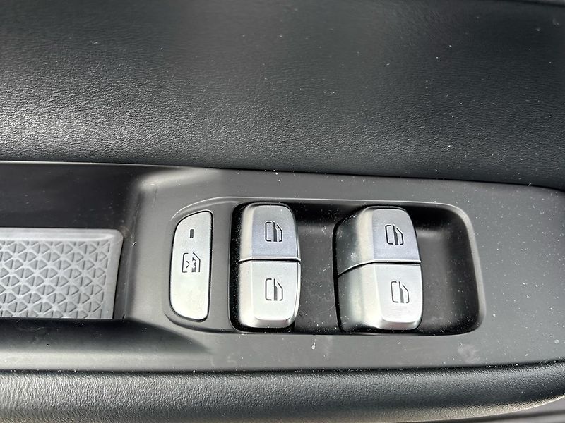 Chery Tiggo 8 PHEV (2025) Unique FWD - fotka 14 z 27