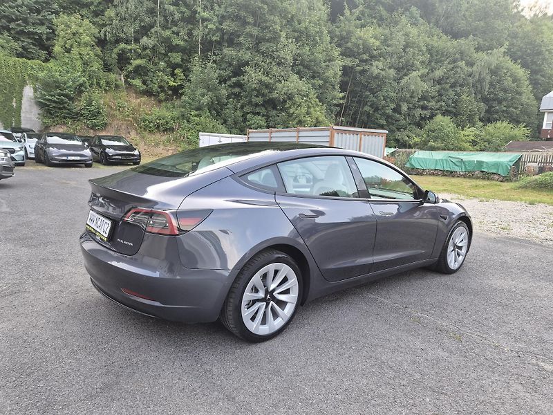 Tesla Model 3 LONG RANGE DUAL MOTOR TZ 93 % - fotka 5 z 6