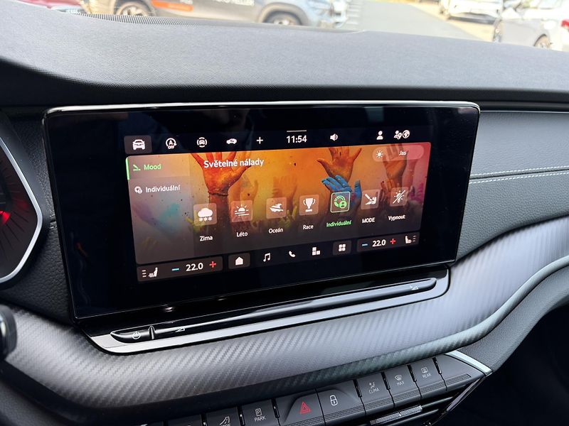 Škoda Octavia 1.5TSI 110kW SPORTLINE - fotka 21 z 23