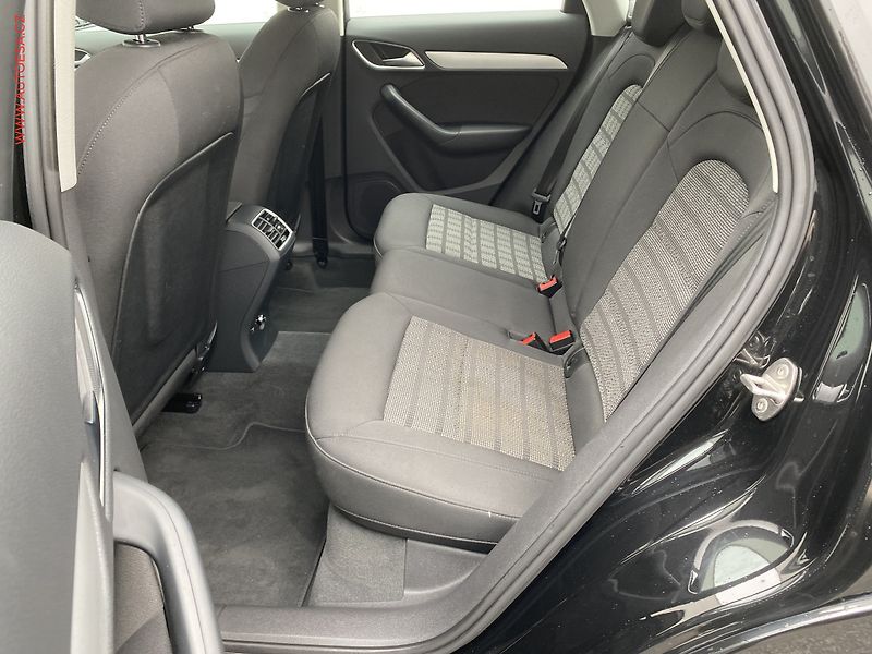 Audi Q3 (2015) 2.0 TFSi, Bixen, navi, TZ - fotka 10 z 17