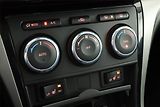 Mazda 6 (2010) 2.0, Serv.kniha, Xenony - náhled 14