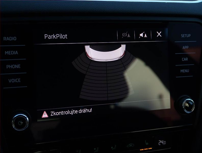 Škoda Octavia (2018) Style 1.4 TSI, Tempomat - fotka 20 z 21