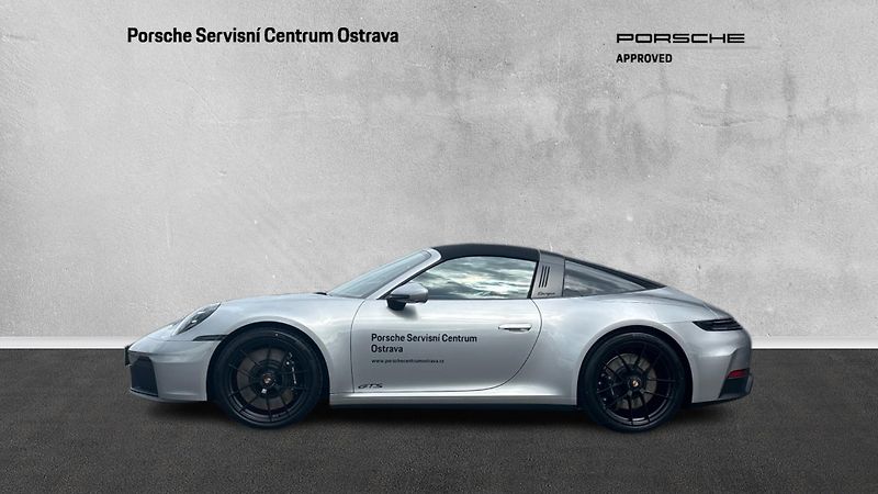Porsche 911 Targa 4 GTS - fotka 3 z 24