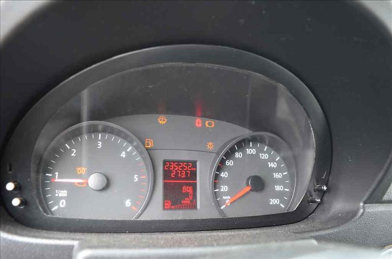 Volkswagen Crafter (2014) 2,0 TDI - fotka 25 z 30