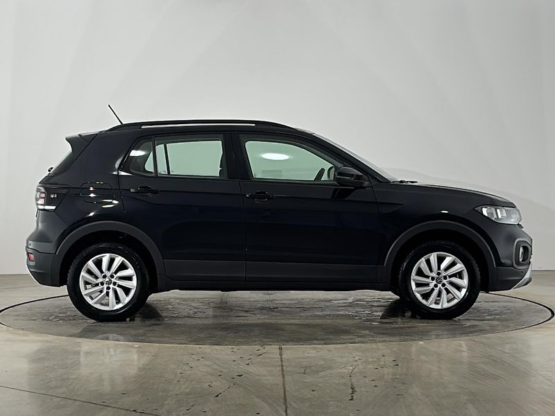 Volkswagen T-Cross LIFE - fotka 16 z 28