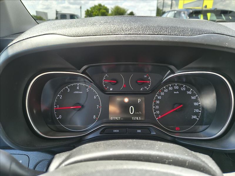 Opel Combo 1,2   XL 96 kW EAT8 - fotka 8 z 19