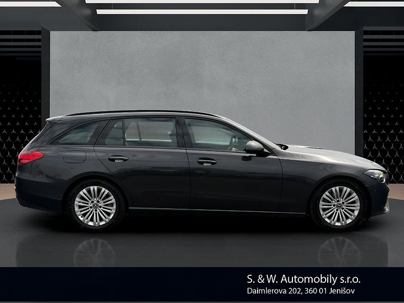 Mercedes-Benz Třídy C 220d Advantage, LED - fotka 4 z 32