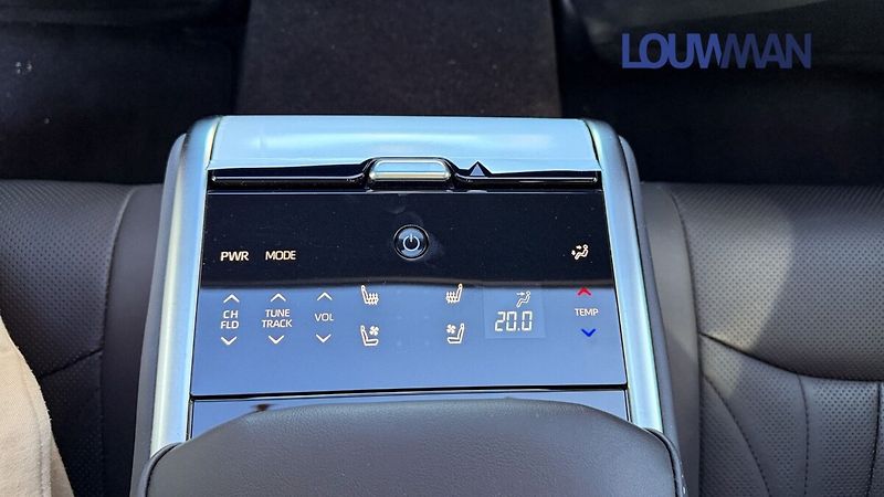 Toyota Mirai EXECUTIVE VIP BLACK - fotka 17 z 24