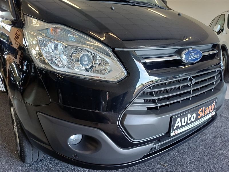 Ford Tourneo Custom 2,2 Titanium,L2,1maj,motor 119 - fotka 8 z 28