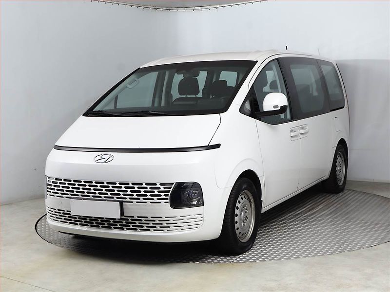 Hyundai Staria (2024) 2.2 CRDi, ČR, 1Maj, DPH - fotka 2 z 15