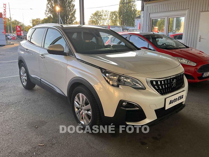 Peugeot 3008 (2018) 1.6HDi, ČR, servis.kniha - fotka 1 z 3
