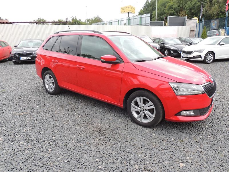 Škoda Fabia (2020) 1.0TSi Combi,70kw,Style,ČR,TZ - fotka 3 z 49