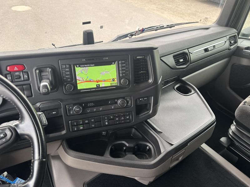 Scania R460 EURO 6 low deck  - fotka 19 z 25