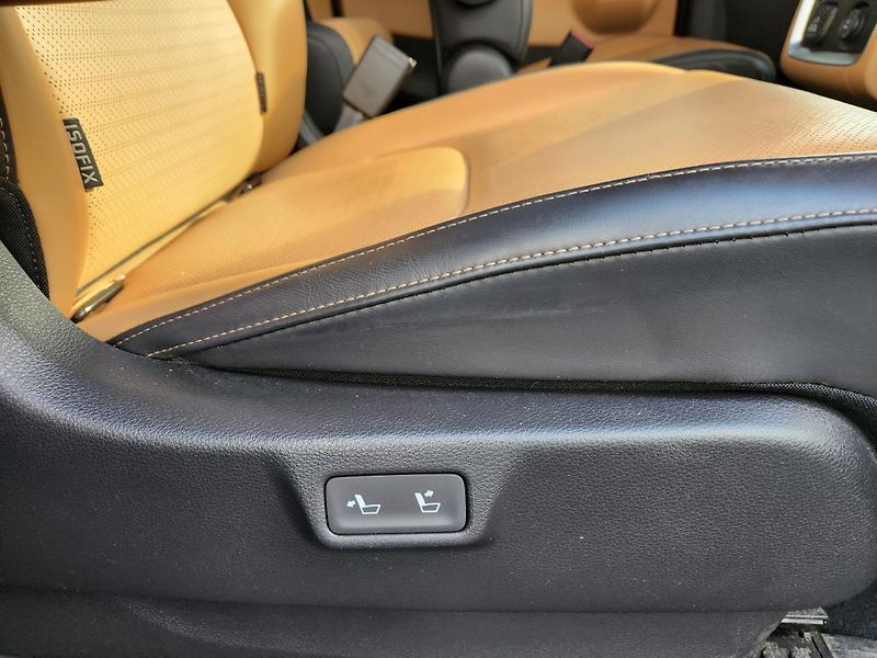 Kia Carnival 9 míst-TOP výbava - SKLADEM - fotka 21 z 27