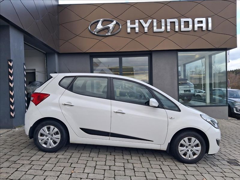Hyundai ix20 1,6 Trikolor - fotka 14 z 14