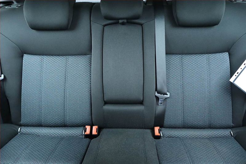 Ford Mondeo (2009) 1.8 TDCi, servisované - fotka 10 z 19