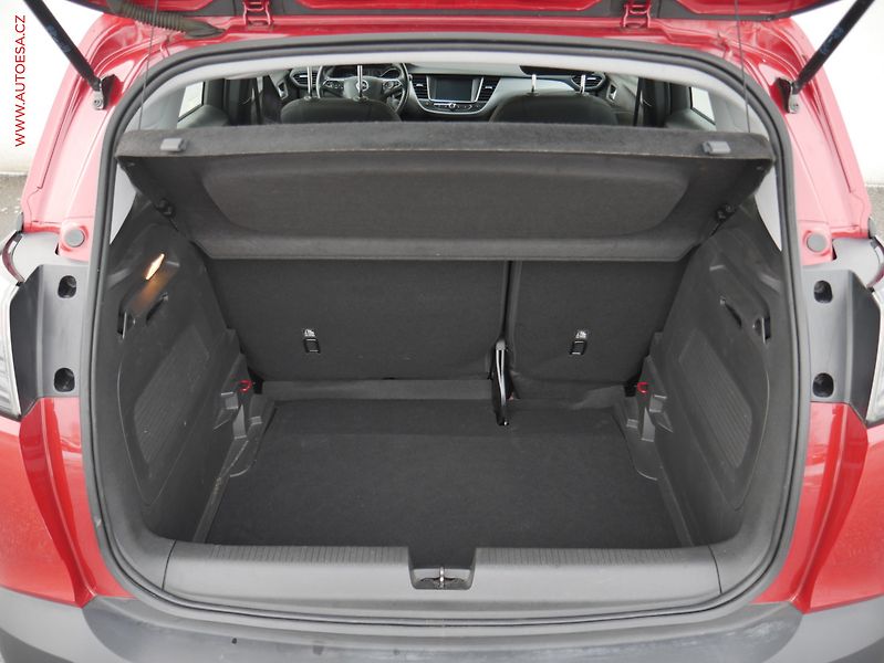 Opel Crossland (2023) 1.2 PT, 1.maj,ČR, LED - fotka 7 z 20