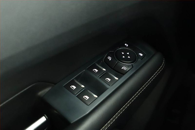 Volkswagen Amarok (2024) V6 3.0 TDI - fotka 14 z 18