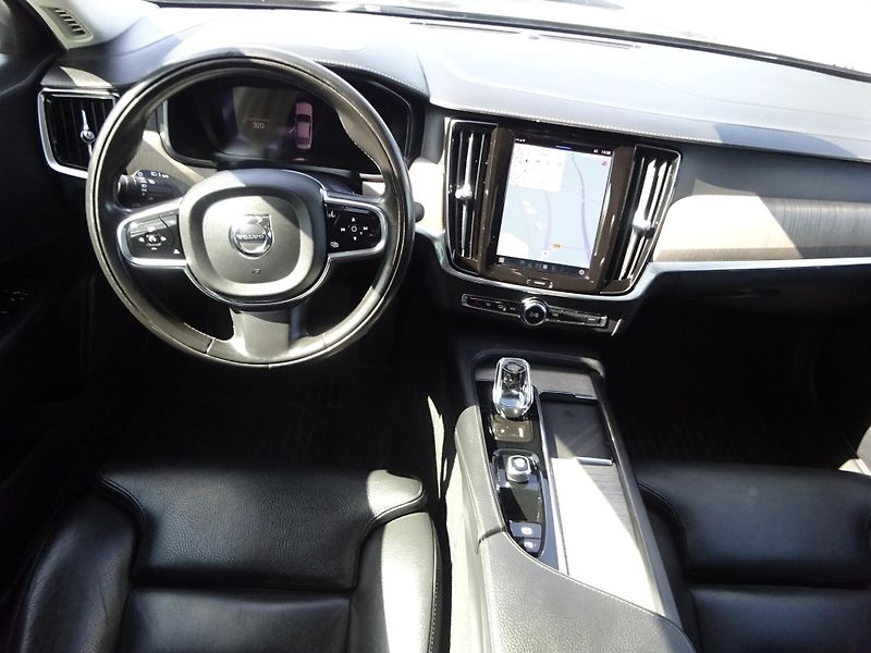 Volvo S90 AWD 173kW Inscription ČR DPH - fotka 6 z 30