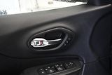 Jeep Cherokee 3,2I V6 LIMITED 4X4 AUT. - náhled 9
