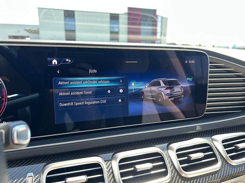 Mercedes-Benz GLE 53 AMG 4MATIC+ AIRMATIC - fotka 23 z 37