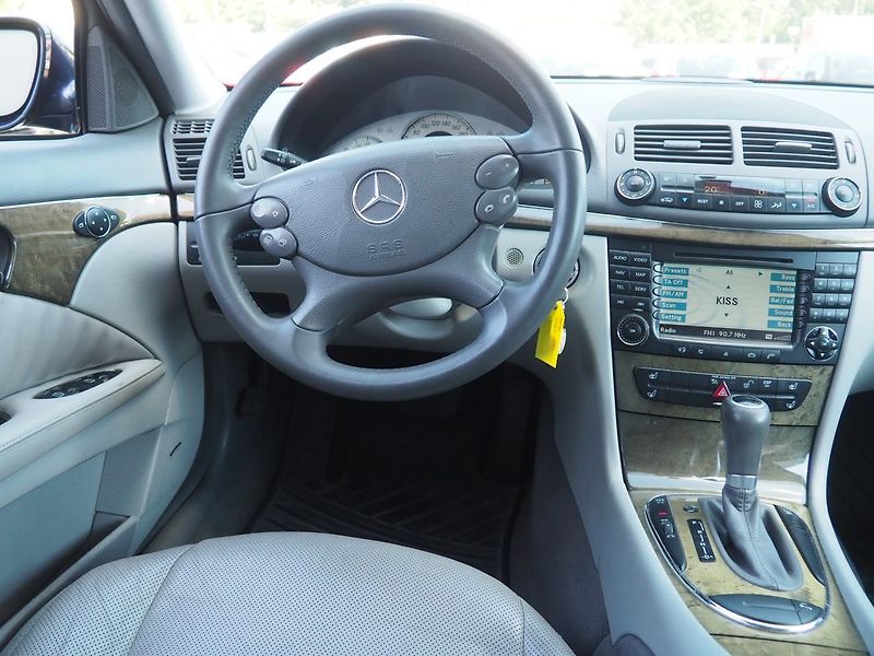 Mercedes-Benz Třídy E (2008) 320 CDI, 4M, AT - fotka 17 z 36