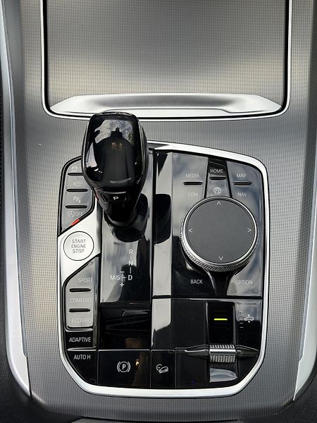 BMW X5 (2020) Bmw x5 30xD - fotka 7 z 8