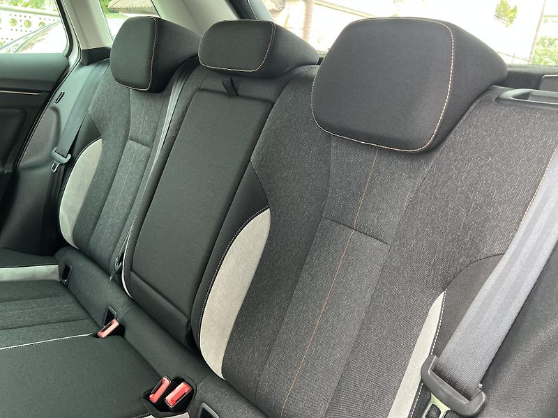 Škoda Kamiq Top Selection 1.5TSi 110kw ČR - fotka 30 z 45