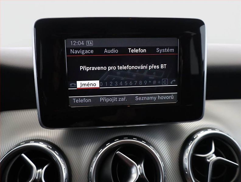 Mercedes-Benz GLA (2014) 200 CDI, 4X4, Automat - fotka 16 z 20
