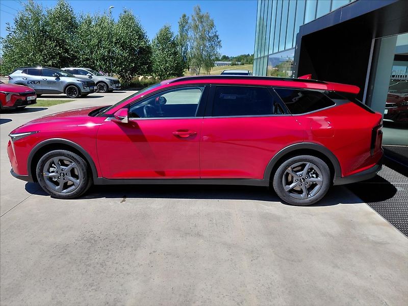 Kia K4 (2026) 1,6   T-GDI SW 7DCT TOP - fotka 5 z 14