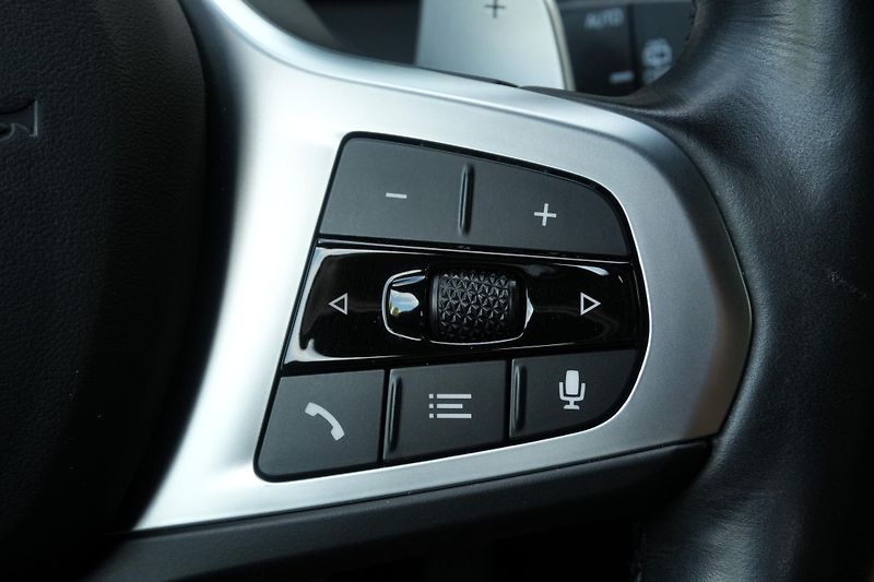 BMW Řada 1 M135i xDrive, Harman, Komfort - fotka 13 z 32