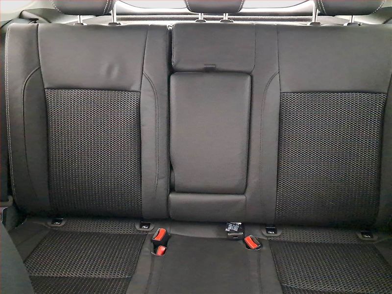 Suzuki SX4 S-Cross (2024) 1.5 Hybrid - fotka 10 z 16
