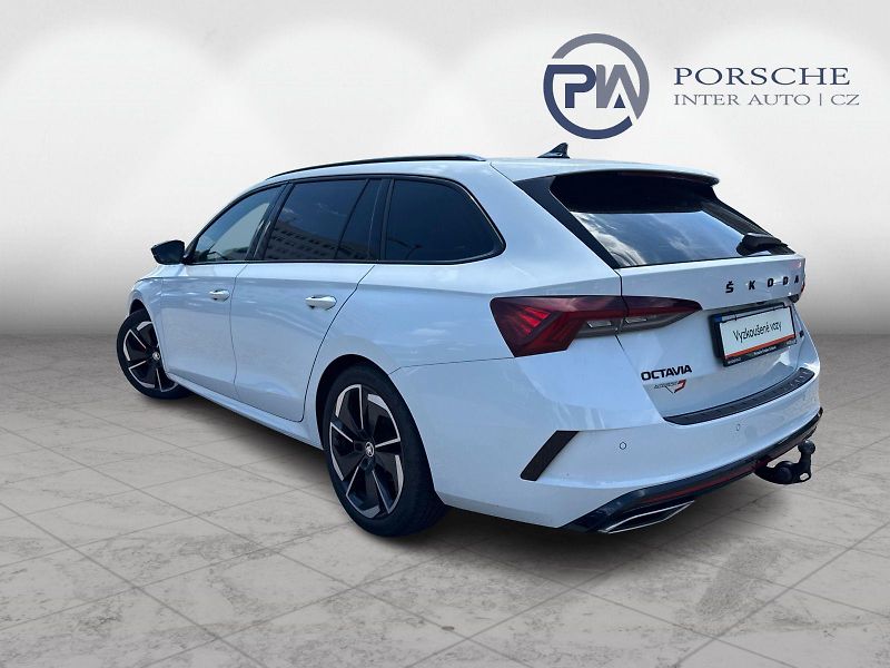 Škoda Octavia RS 2.0 TDI 147 kw DSG 4x4 Comb - fotka 7 z 26