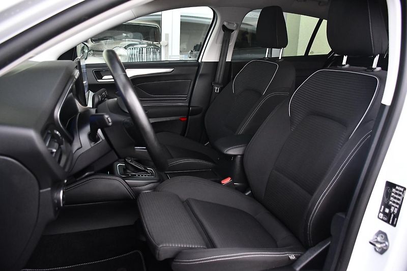 Ford Focus 1.0EcoBoost A/T NAVI 1M ČR - fotka 14 z 38