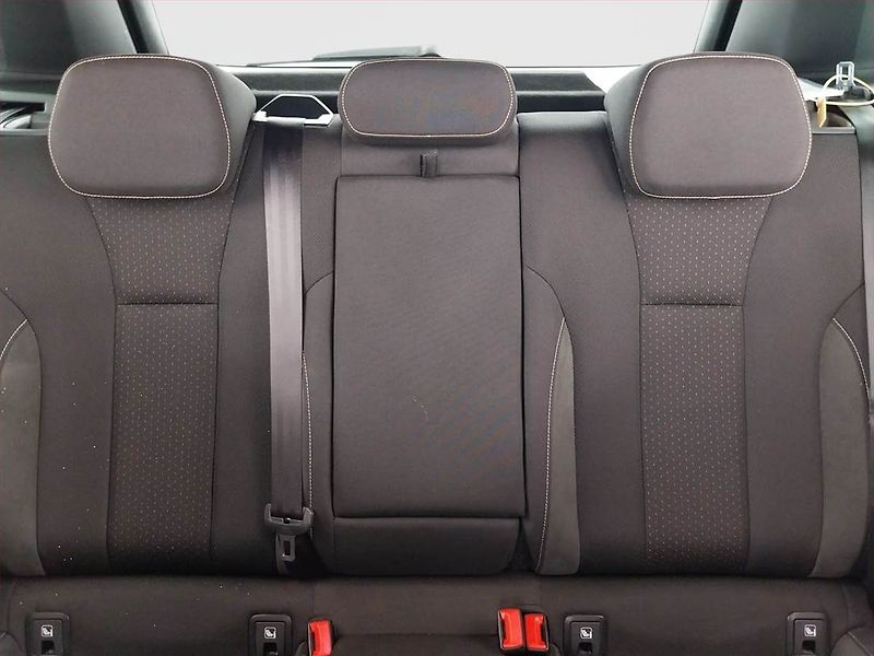 Škoda Kamiq (2021) Scoutline 1.0 TSI - fotka 10 z 23