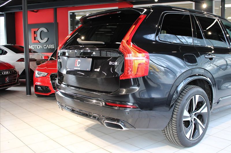 Volvo XC90 B5 AWD R Design PilotAssist/DP - fotka 8 z 32