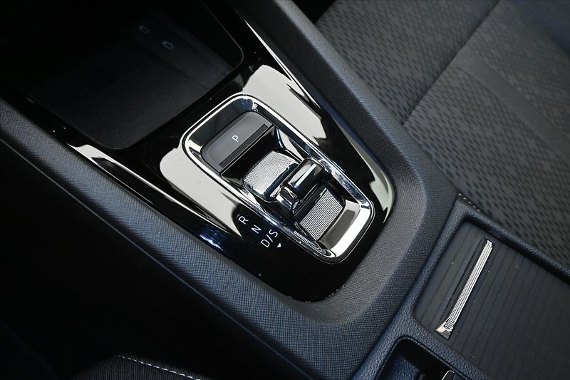 Škoda Octavia 1,0 TSI e-TEC 81kW DSG Style Z - fotka 24 z 33