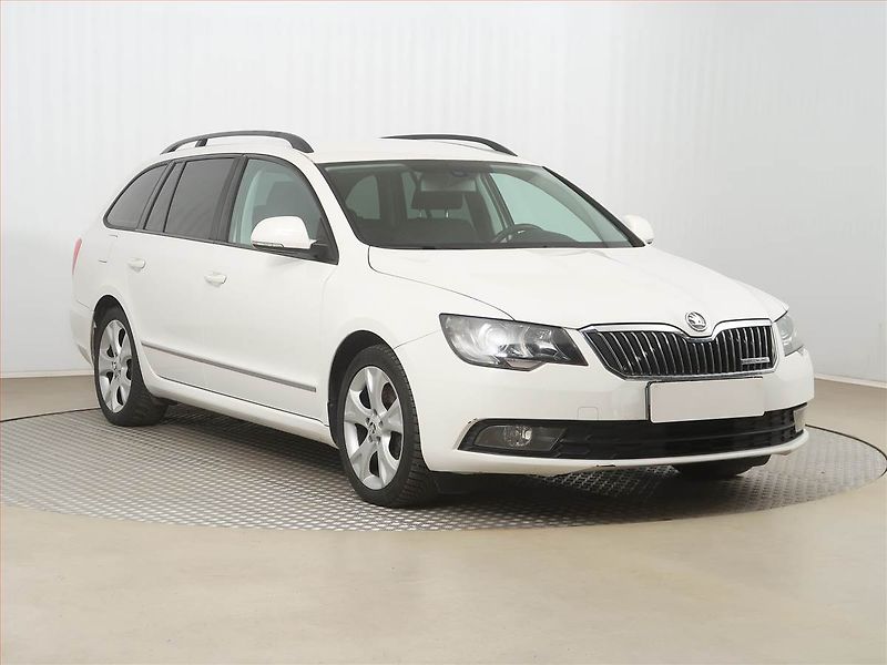 Škoda Superb (2014) 1.6 TDI, Tempomat - fotografie inzerátu