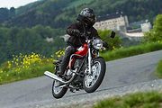 Jawa 350 Retro.
