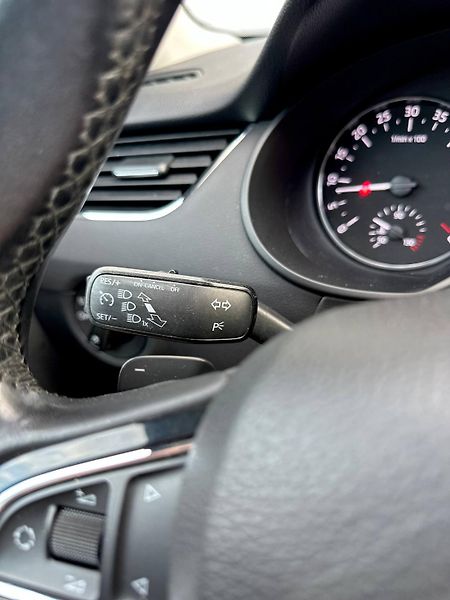 Škoda Octavia (2014) 3 COMBI 1.6 TDI DSG 165TKM - fotka 16 z 26