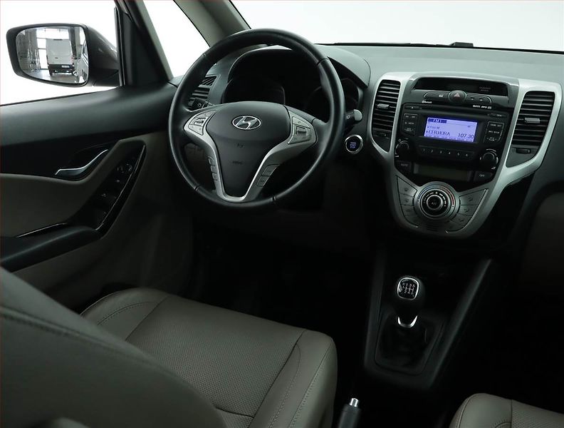 Hyundai ix20 (2014) 1.6 CVVT, Serv.kniha, Kůže - fotka 7 z 16