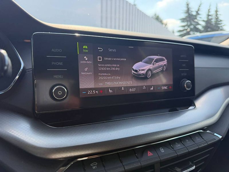 Škoda Octavia combi Ambition 2,0 TDI 85 kW 6 - fotka 14 z 32