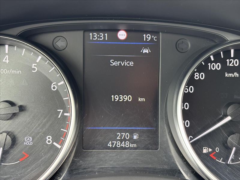 Nissan Juke 1,0 DIG-T Tekna ZÁRUKA CARPLAY - fotka 40 z 45