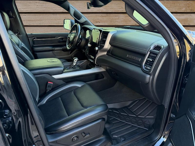 Dodge RAM (2022) +HEMI+GT/SPORT+INDIVIDUAL+ - fotka 9 z 29