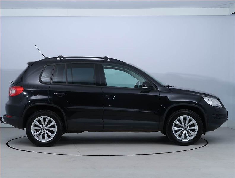 Volkswagen Tiguan (2011) 2.0 TDI, 4X4, Automat, Navi - fotka 6 z 20