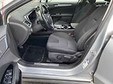 Ford Mondeo (2015) 2.0 TDCi, Titanium, park - náhled 9