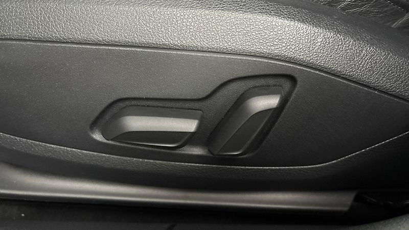 Audi A4 2.0 40TDI S Tronic Quattro - fotka 21 z 29