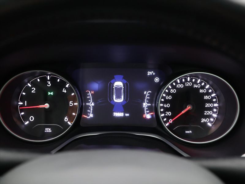 Jeep Compass 1,6 D LIMITED Aut.klima CZ - fotka 15 z 27