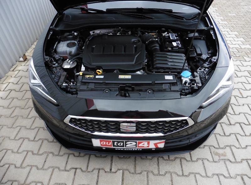 Seat Leon 2,0 TDI Xcellence ST, nové ČR, - fotka 21 z 23