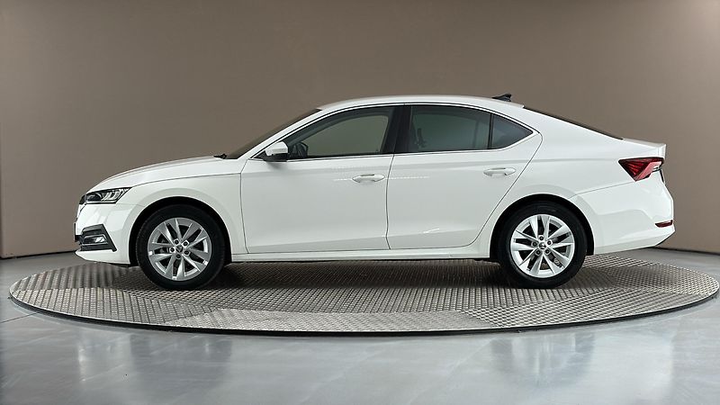 Škoda Octavia 2.0 TDI Style - fotka 4 z 26